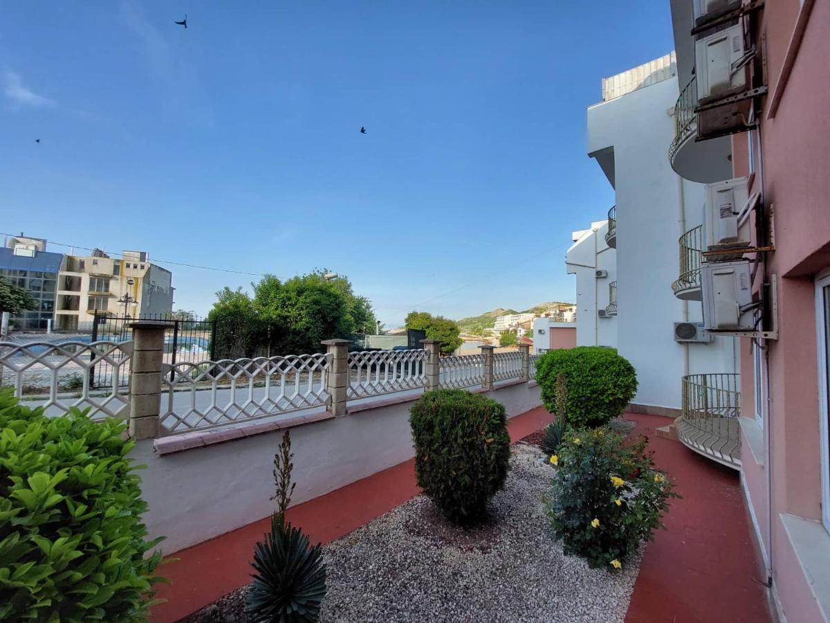 Apartment А13 In Sea Paradise Complex Cavarna Exterior foto